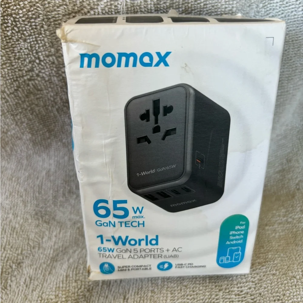Universal Travel Adapter, 70W GaN International Power Adapter, 3‎ USB-C & 2 USB